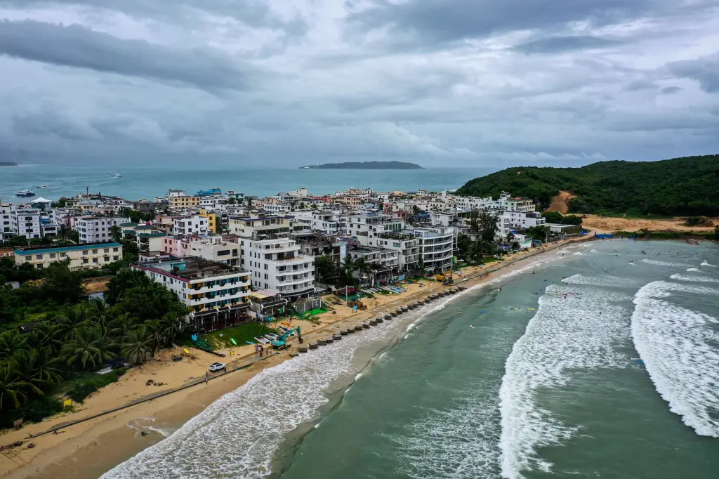 海南企业会议平板选型指南：从分辨率到无线投屏的硬指标解析封面图